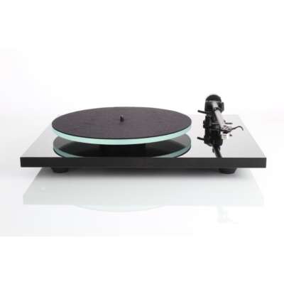 Rega Planar 2 Black 1