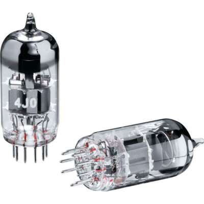 Magnat MA 900 Black6