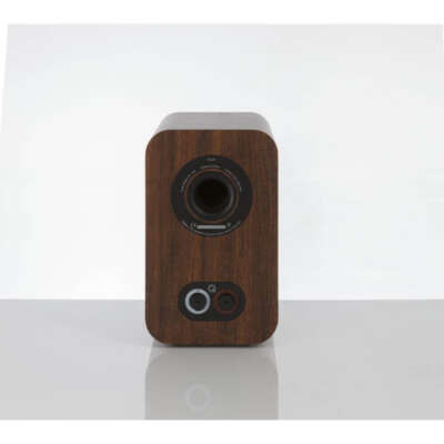 Q Acoustics 3020i Walnut2